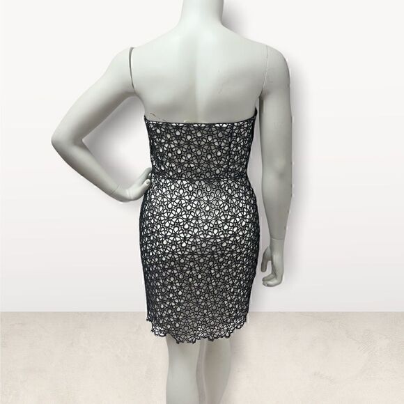 Cynthia Steffe Black & White Floral Strapless Dress - Picture 4 of 7